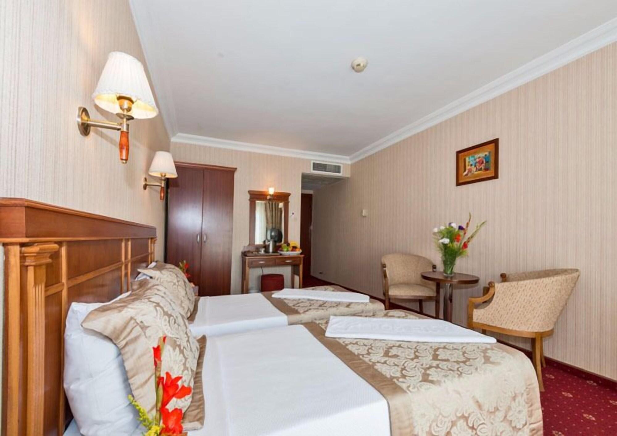 Vatan Asur Hotel Istanbul Eksteriør billede